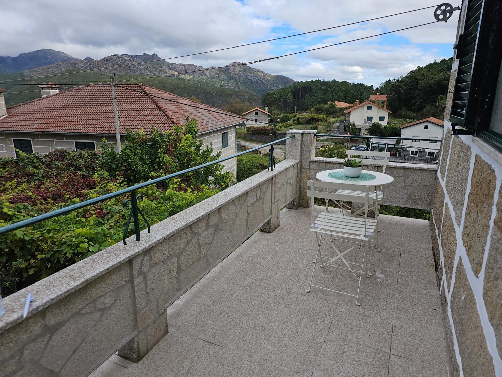 Destro Village Lindoso